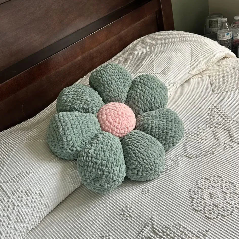 flower pillow crochet pattern