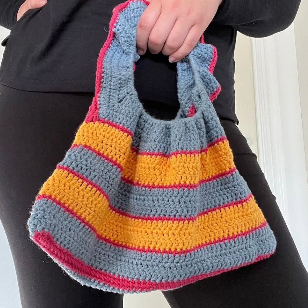 goovy stripes shoulder bag pattern